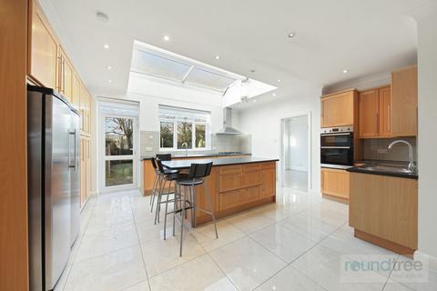 Park View Gardens, Hendon NW4