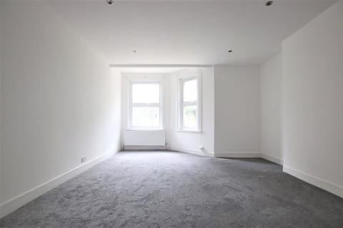 1 bedroom flat to rent, Warminster Road, London, SE25