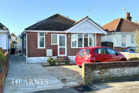 3 bedroom bungalow for sale, Woodlands Avenue, Hamworthy, Poole, BH15