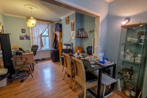 3 bedroom terraced house for sale, St. Margarets Terrace, Plumstead, London, SE18