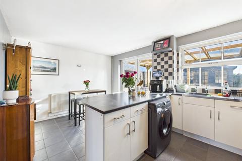 undefined, Blake Croft, Cheltenham, Gloucestershire, GL51
