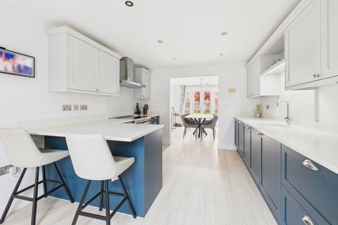 4 bedroom detached house for sale, Aylesbury HP18