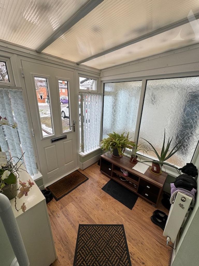 69 Heathland Ave Porch.jpeg