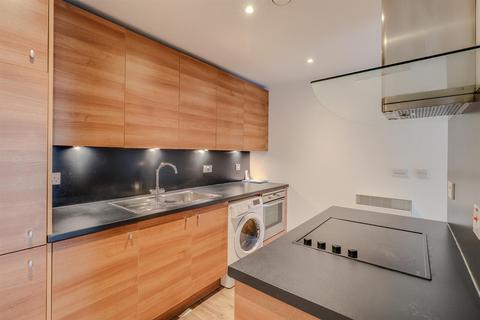 1 bedroom flat to rent, St James Walk GL50 3UB