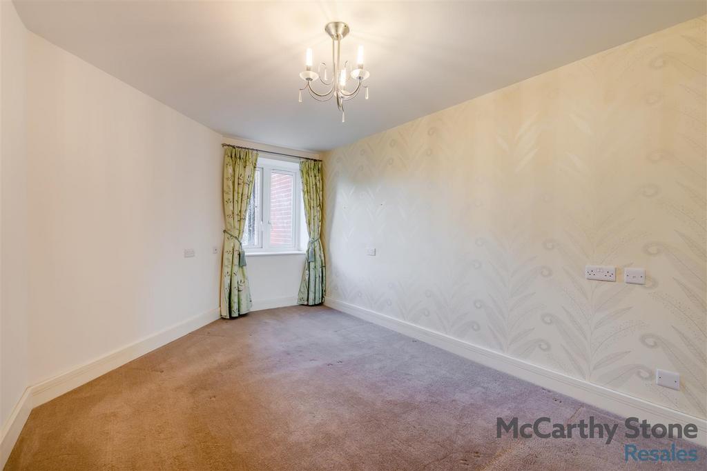 8672578-interior17.jpg