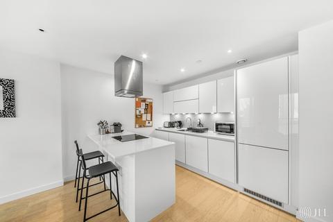 3 bedroom flat for sale, Yablsey Street London E14