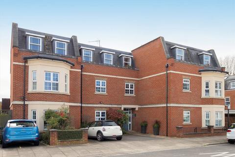 undefined, Graham Road, London W4