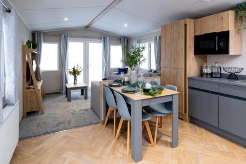 2 bedroom chalet for sale, Comrie PH6