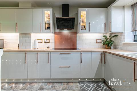 4 bedroom detached house for sale, High Mead, Woodshaw, Royal Wootton Bassett