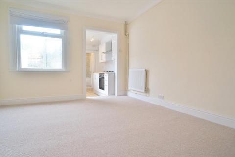 2 bedroom terraced house to rent, Sun Road, Swanscombe DA10
