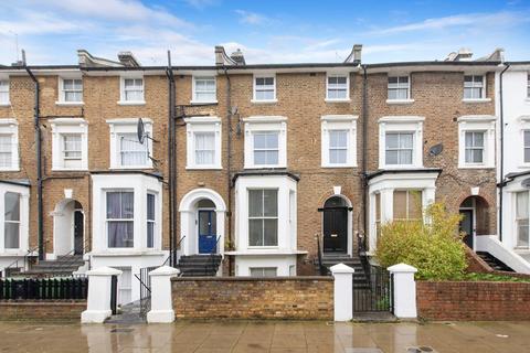 3 bedroom flat for sale, Adelaide Grove, London W12