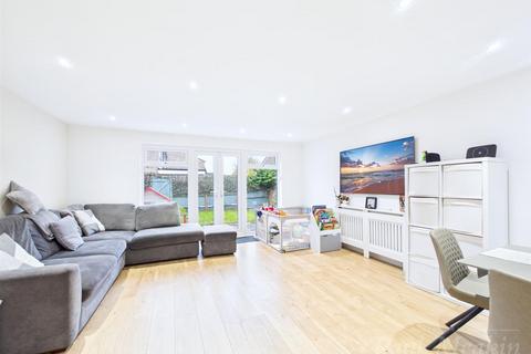 3 bedroom house for sale, Viney Bank, Court Wood Lane, Croydon