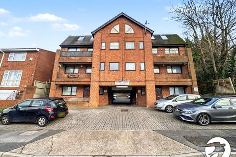 1 bedroom flat for sale, Beacon Road, Chatham, Kent, ME5