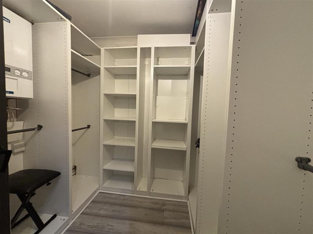 Wardrobe.jpeg