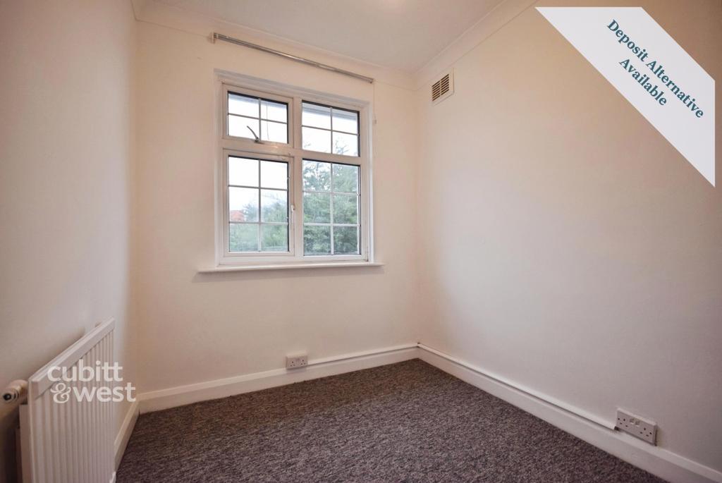 15 Hawthorn Road - 9