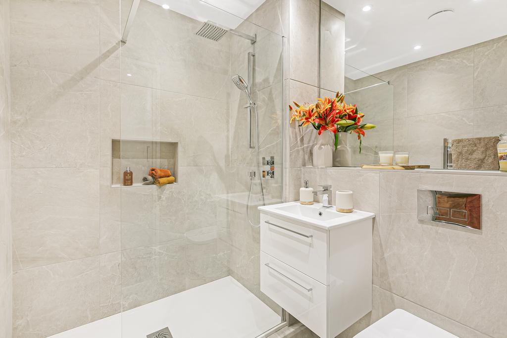 Ensuite