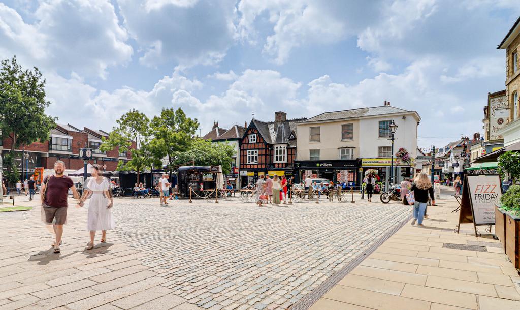 Hitchin square