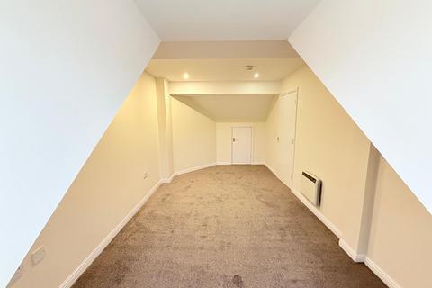 4 bedroom apartment to rent, Meachen Road, Colchester CO2