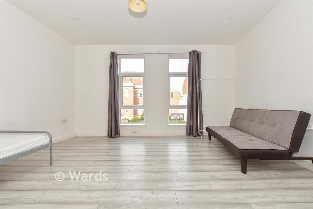 Lounge/ Bedroom