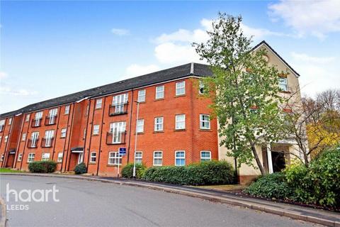 2 bedroom apartment for sale, Meadow Side Road, Wakefield