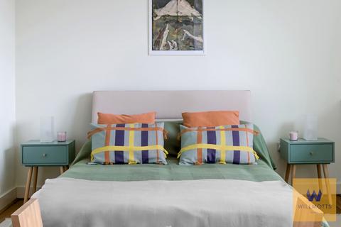 2 bedroom flat to rent, Great West Road, Bazalgette Court Great West Road, W6