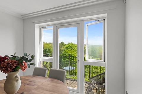 2 bedroom property for sale, Crane Mead, Ware SG12