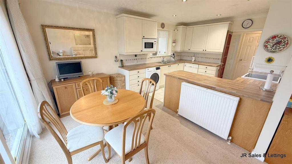 Open Plan Kitchen/Diner