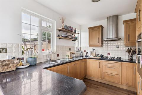 2 bedroom semi-detached house for sale, Ellis Avenue, Stevenage SG1