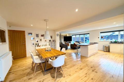 4 bedroom detached house for sale, Wordsworth Close, Billingham
