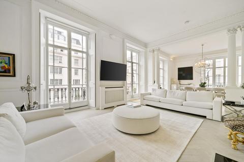 undefined, Eaton Place, Belgravia, London, SW1X