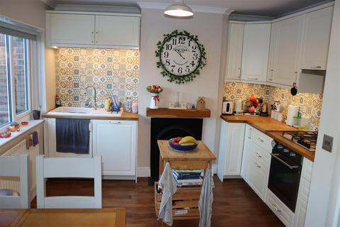 3 bedroom semi-detached house for sale, Westbrook Avenue, Aldridge