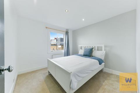 2 bedroom flat to rent, Ladbroke Grove, London, W10