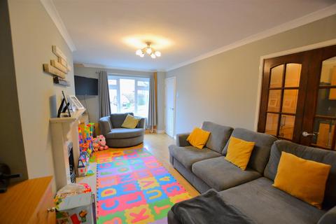 undefined, Bradshaws, Hatfield