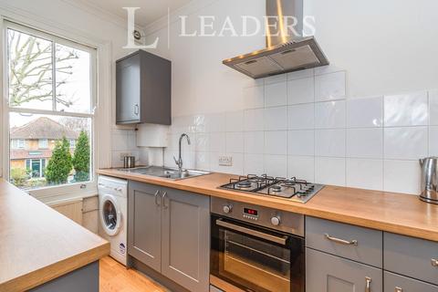 undefined, Balaclava Road, Surbiton, KT6