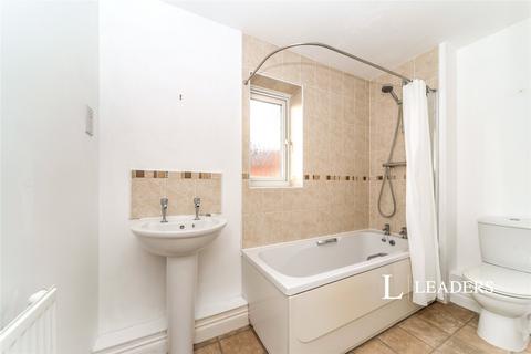 2 bedroom flat to rent, Greenkeepers Road, Great Denham, Bedford, MK40