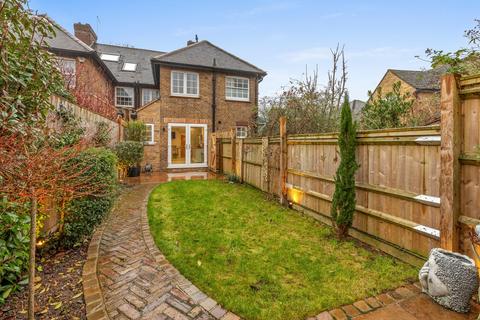 3 bedroom terraced house for sale, Shepherds Lane, Beaconsfield HP9