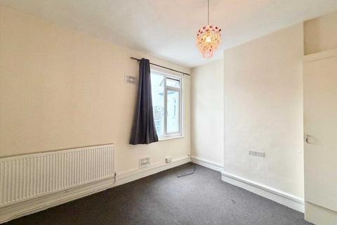 2 bedroom apartment for sale, Southend on Sea SS1