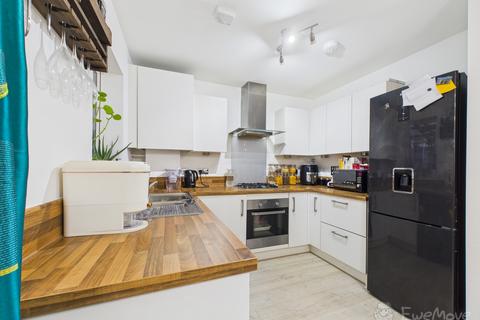 3 bedroom semi-detached house for sale, Abraham Way, Bordon, Hampshire, GU35