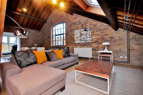 2 bedroom flat to rent, Providence Square, Southwark, London, SE1