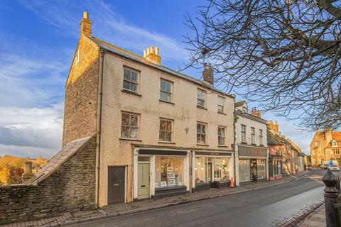 3 bedroom apartment to rent, Gloucester Street, Malmesbury, SN16