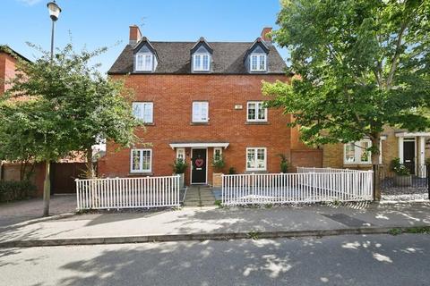 5 bedroom detached house for sale, Long Hassocks, Rugby, CV23