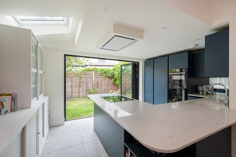 3 bedroom terraced house to rent, Charteris Road, London, NW6