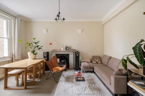 2 bedroom flat to rent, Clanricarde Gardens, London, W2