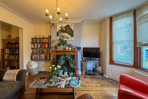 3 bedroom terraced house for sale, Sandwich Road, Bristol BS4