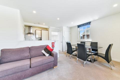 1 bedroom flat to rent, Hammersmith Road, London, W14