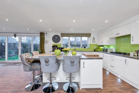 5 bedroom detached house for sale, Halifax Road, Cambridge CB23