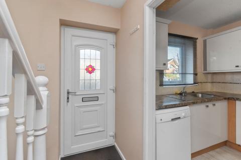 3 bedroom semi-detached house to rent, Rossendale Drive, Birchwood, WA3