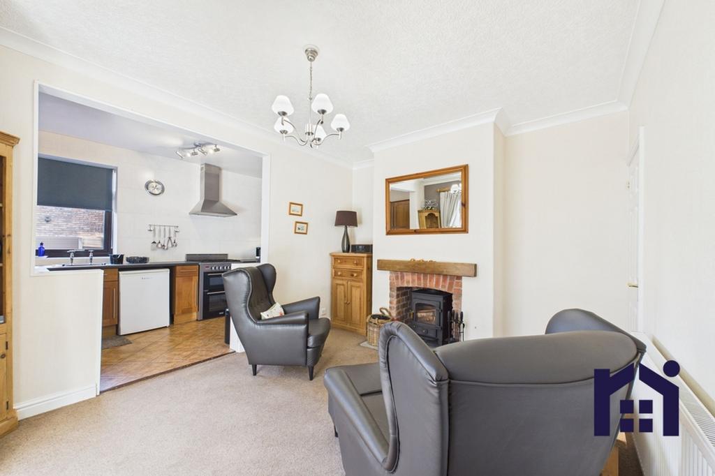 Snug/Dining room