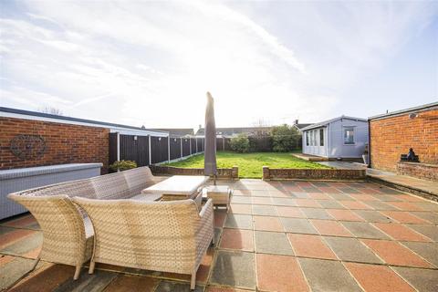 undefined, Oaklands Close, West Kingsdown TN15