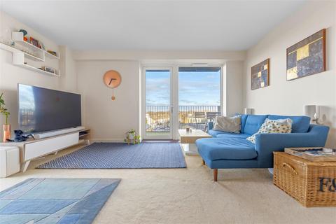 2 bedroom apartment for sale, Hampden Road, Hornsey N8